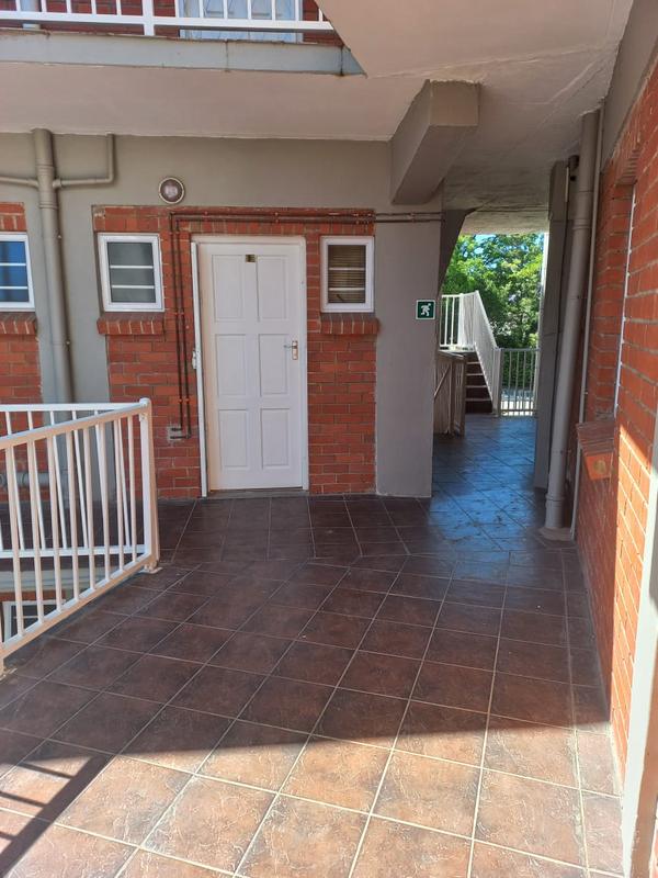 To Let 2 Bedroom Property for Rent in Grahamstown Central Eastern Cape